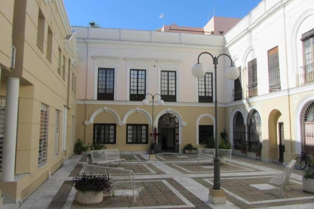 Casa Lola Apartment Jerez de la Frontera Bagian luar foto